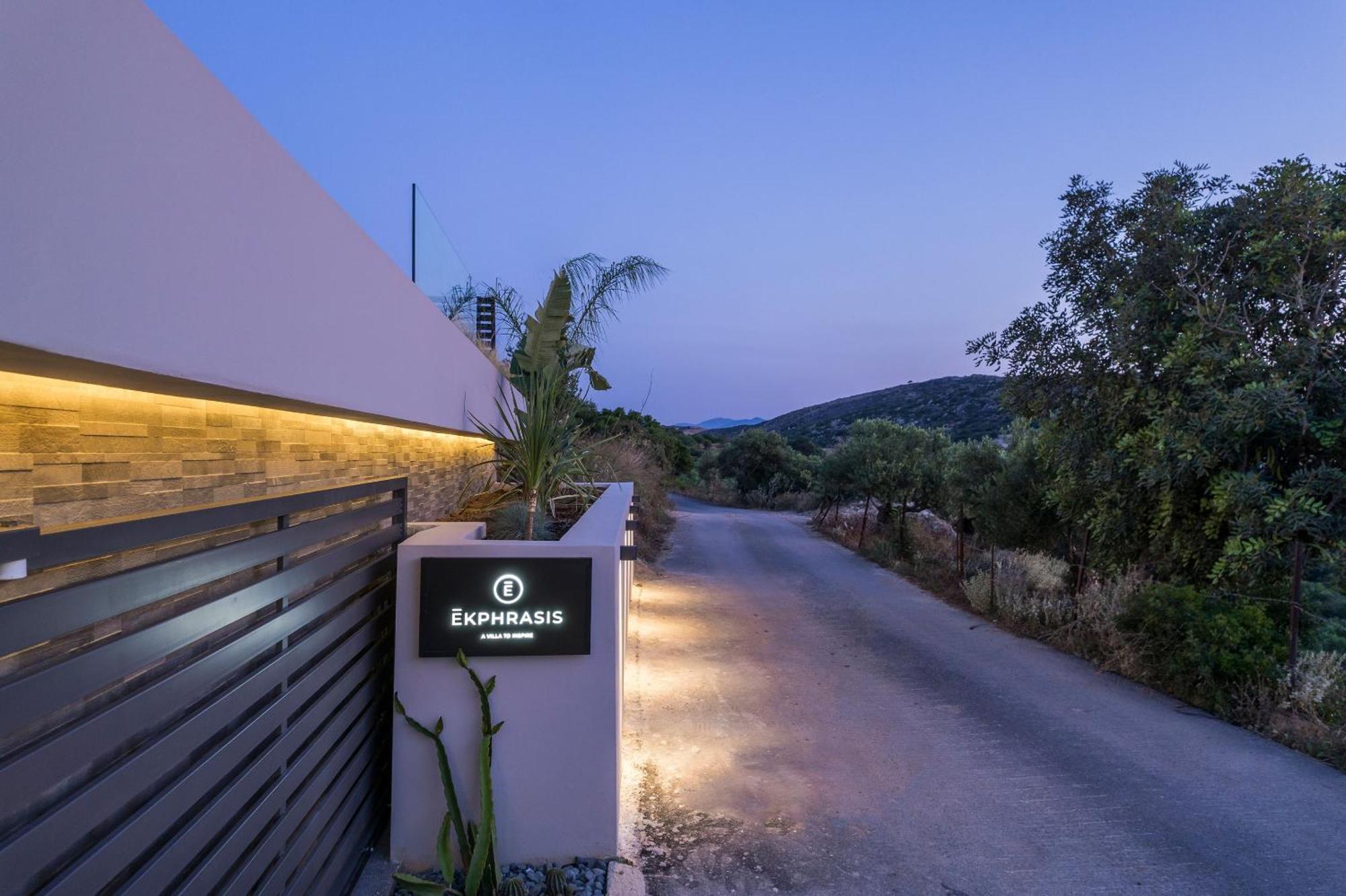 Villa Ekphrasis With Sea View And Jacuzzi Ραβδούχα Εξωτερικό φωτογραφία